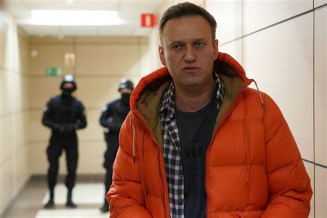 Navalny-Vergiftung: Eine unerbittliche Kritik an Putins Regime und ein Katalysator für weltweite Proteste